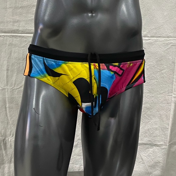 Men’s swimwear - Picture 8 of 8